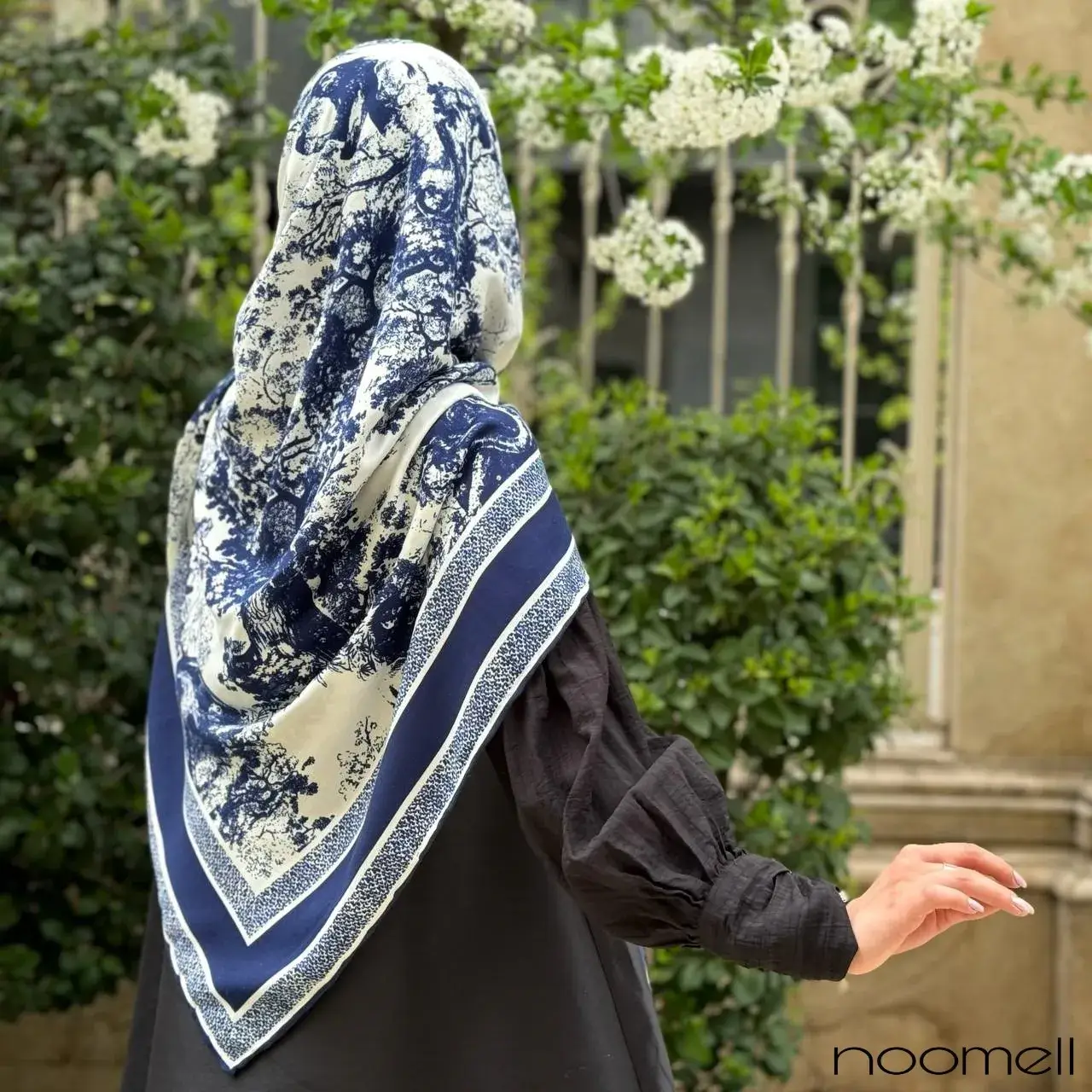 روسری نخی کجراه کشمیر طرح دیور جنگلی