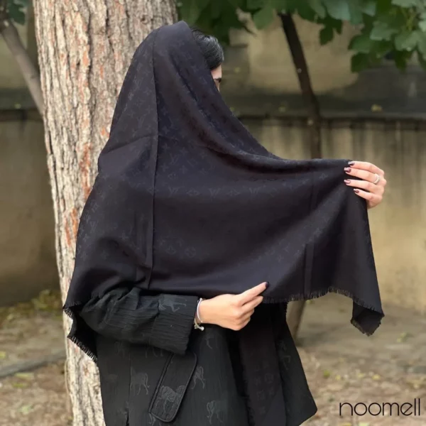 خرید روسری کشمیر طرح ال وی دور ریش